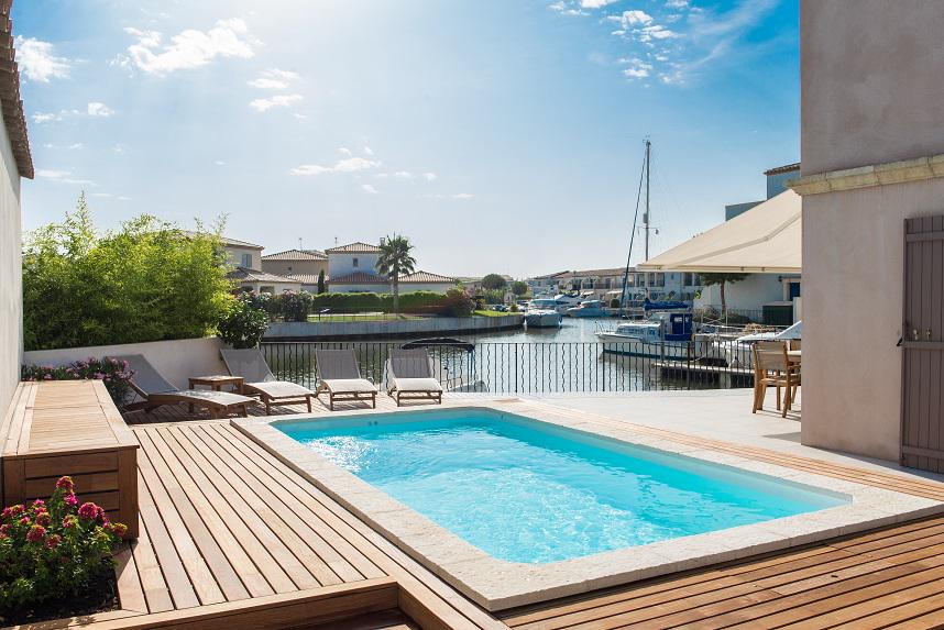 FPiscines's tweet image. francepiscinescomposites.com plus d'hésitation!!!!!!!! contactez nous!! #bonheur