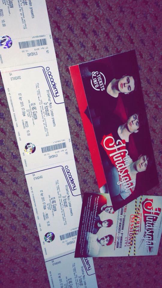 MelandEmMusic's tweet photo. We are way to excited for this 🙊 #6daystogo @InHindsightBand @InMichaelSight @InIsaacSight @InDanSight http://t.co/ZisH9R7h1c