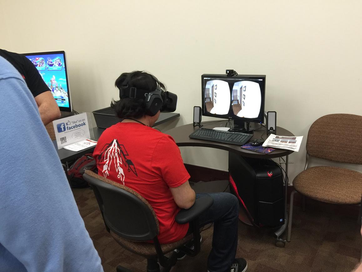 RachelBryson5's tweet image. Virtual Reality roller coaster ride #FSUDIGITECH