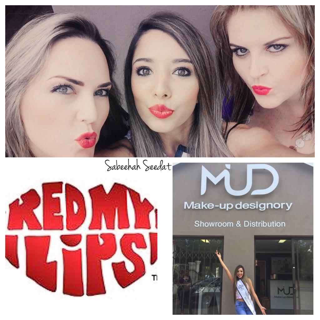 Created awareness at the MUD studio in bloem today!* join the "Red my lips" campaign and speak up for rape victims!♡