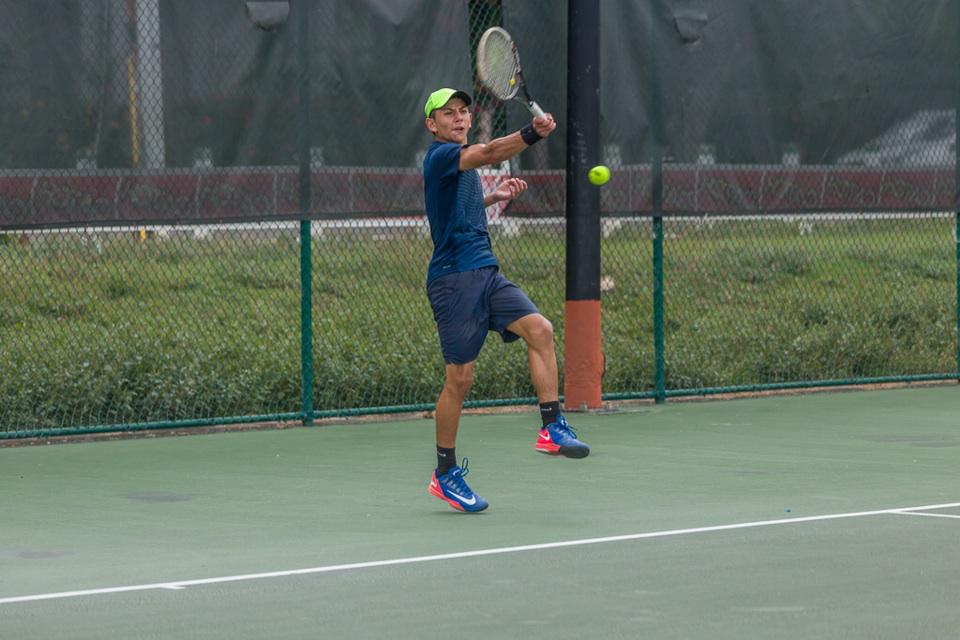 CharlesChocTT's tweet photo. Catch National Junior Tennis Championships 2015.  28 March - 2 April. 9am to 6pm #catchtennis2015 http://t.co/LCYY3OX8yw