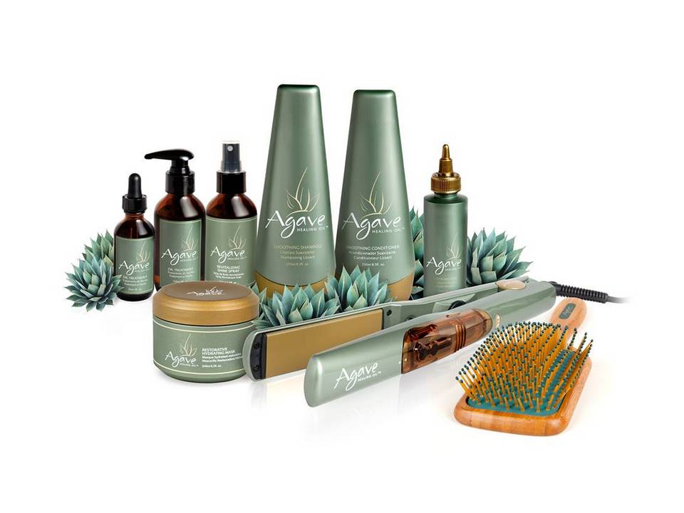 BioionicP's tweet image. Tu cabello es uno de los que más sufre los estragos después del verano. Aquí la solución!!!