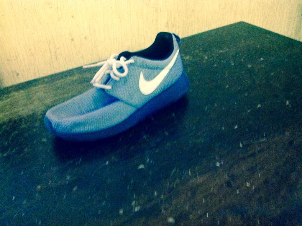 _Hamza_Khan's tweet photo. Rosheee runs!!!! http://t.co/yQ5noos4h7