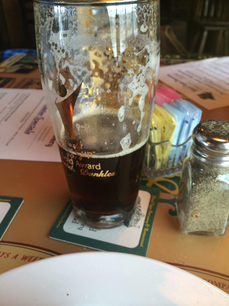 NitroJerrod's tweet image. Enjoying a Munich Dunkles at Blind Tiger for #kcbw2015 Cheers!