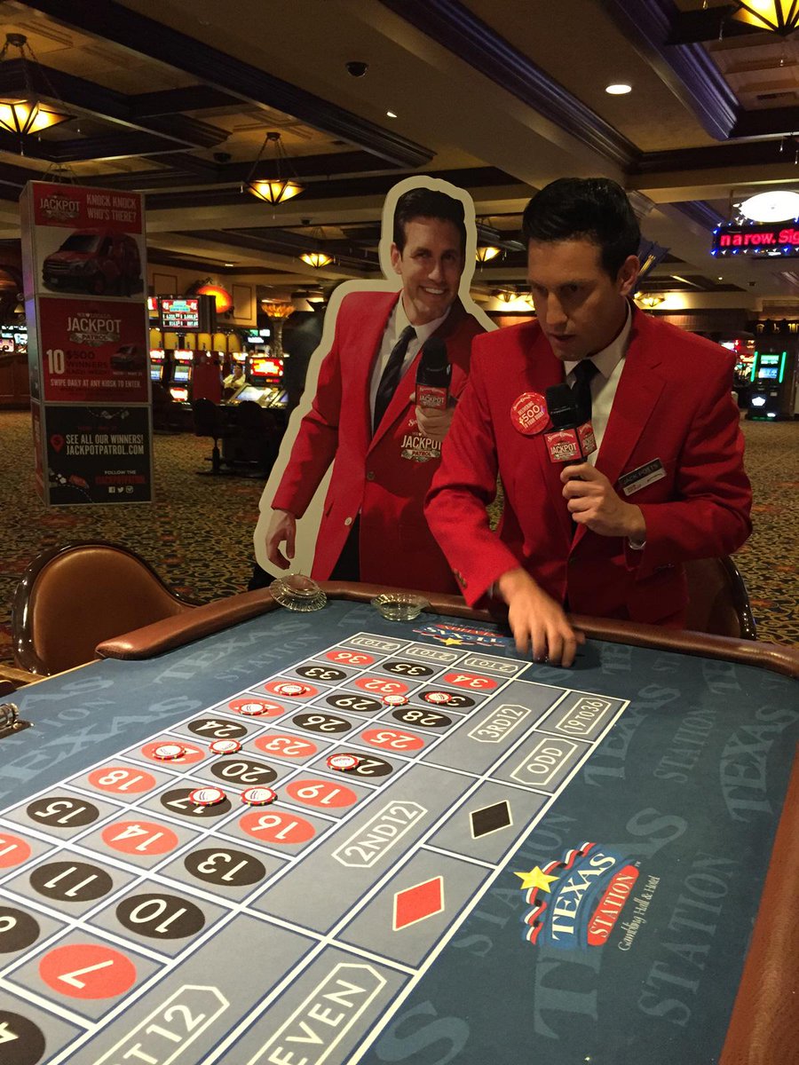 stationcasinos's tweet image. Take a pic with #JackPotts, tag it #JackpotPatrol &amp;amp; be entered to win a pic with the REAL Jack Potts &amp;amp; $100 cash!