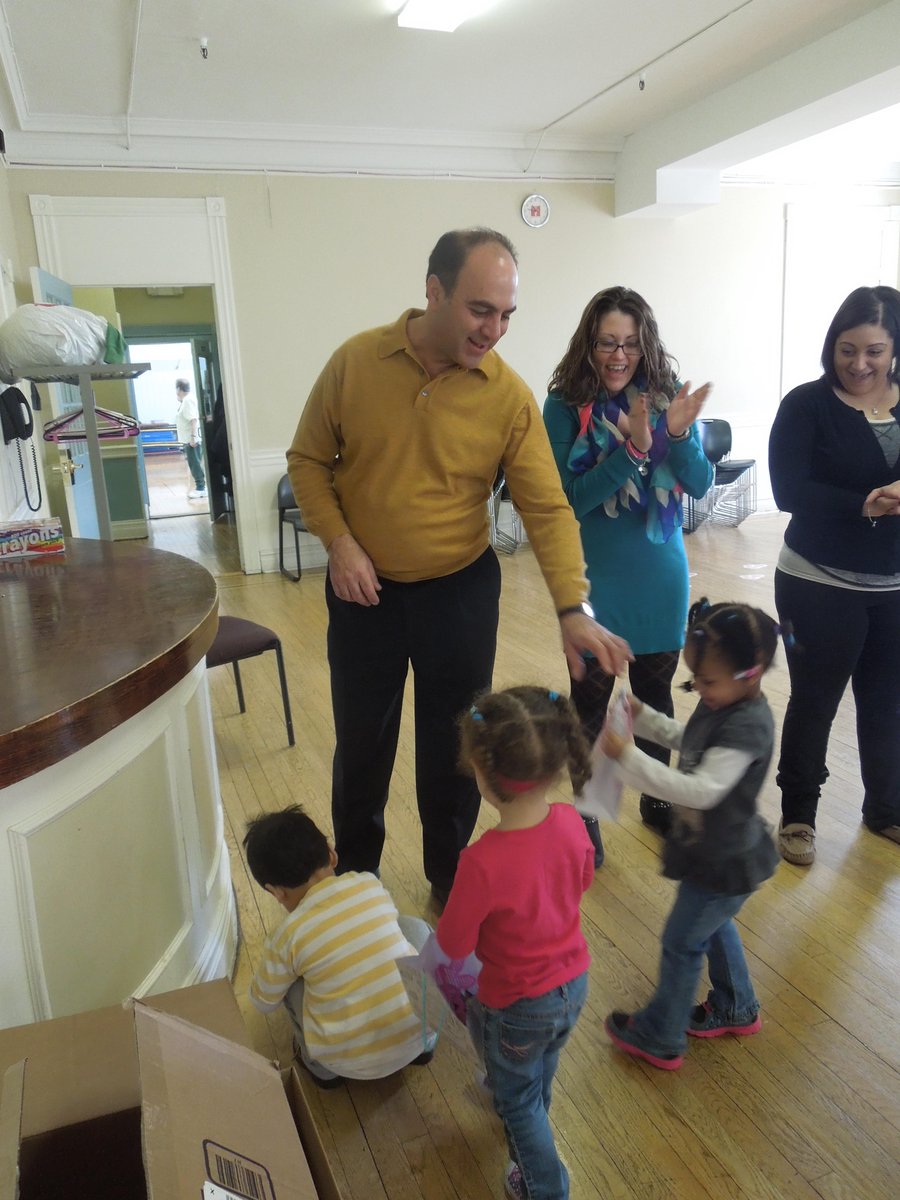 GivingTuesdayNJ's tweet image. Thank you to Hallak Cleaners for sponsoring the Childcare Easter Party! facebook.com/ymcagbc