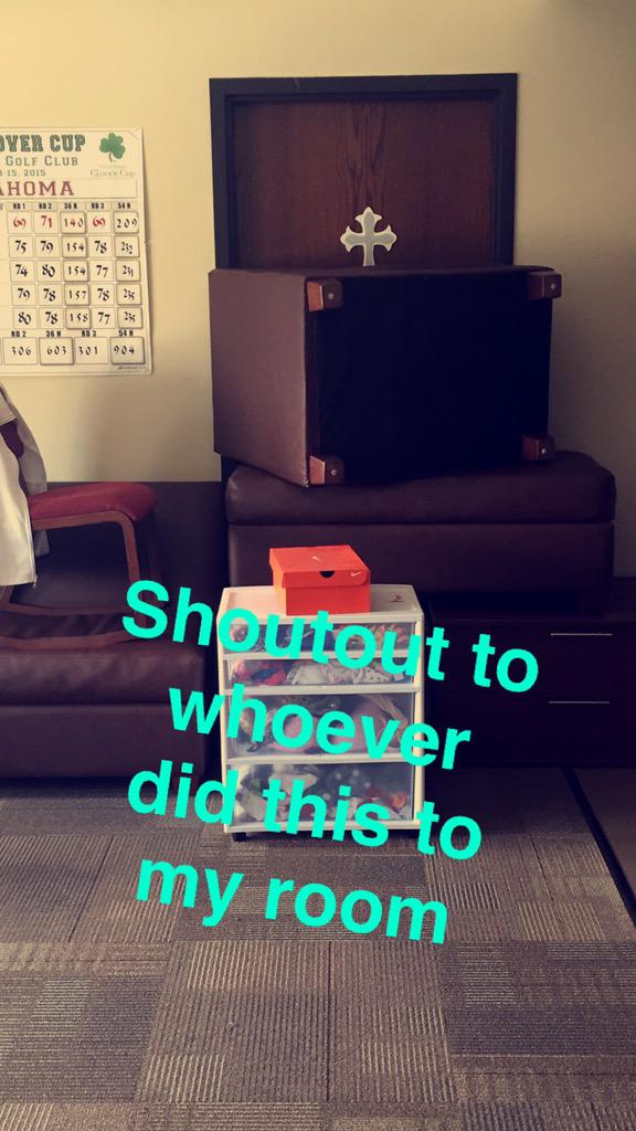 RyleePedigo's tweet image. #AprilFooled