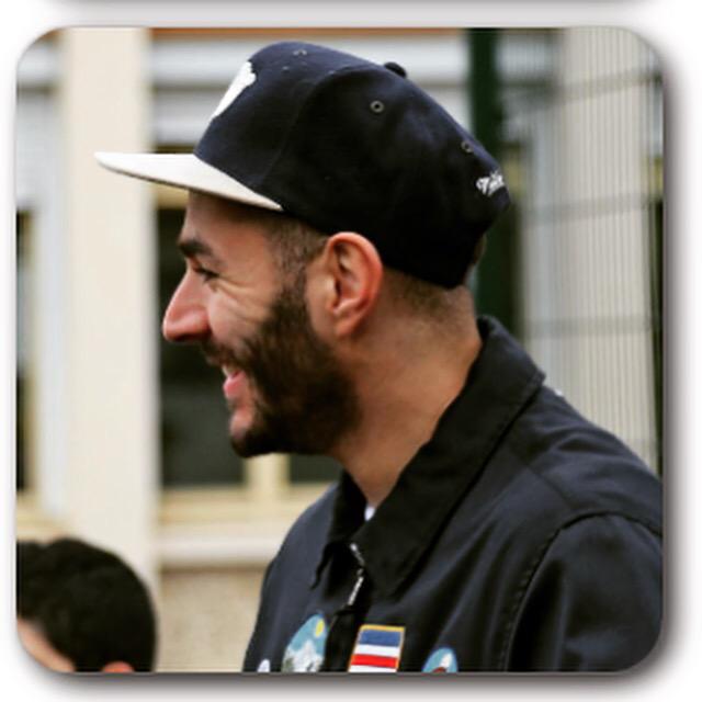 MrsElena_M's tweet photo. @Benzema #BenzemaPerfectPlayer #Benzema #KarimStyle #KB #KB10 #KB9 😍💪👊👍✌️👌⚽️😘😍😍😍😍😍😍😍😍 http://t.co/nsBtOFCldx