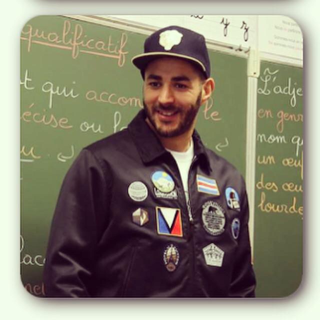MrsElena_M's tweet photo. @Benzema #KB9 #KB #KB10 #KarimStyle #Benzema #BenzemaPerfectPlayer 😍😍😍💪👊👍✌️👌⚽️😘😍😍😍😍😍😍😍😍 http://t.co/mfZSLORPyT