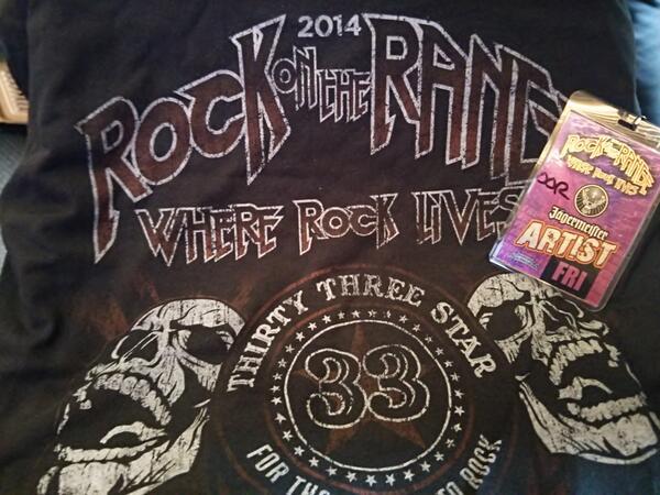 onq01ok's tweet photo. Thanks ROTR!! See you next time.#oneokrock #ROTR2014 http://t.co/deJOI7you2