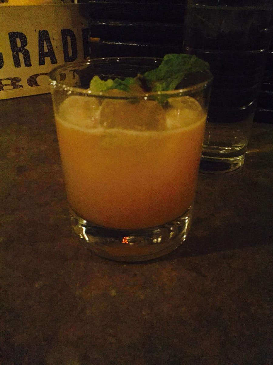 AnthonyLGargano's tweet photo. Good to be back in town  @statesidephilly cheers http://t.co/g6ud6r7q3t