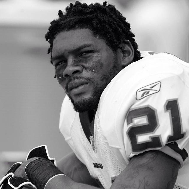 Gone. But not forgotten. Would have been 32 today. Happy birthday to this legend, Sean Taylor. 