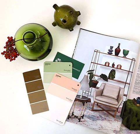 ELLE_Deco's tweet photo. Are you tucked up somewhere cosy reading #Ideas101? Send us your #DECOselfie just like this beauty from @skinnylaminx http://t.co/enIxx4a0GR