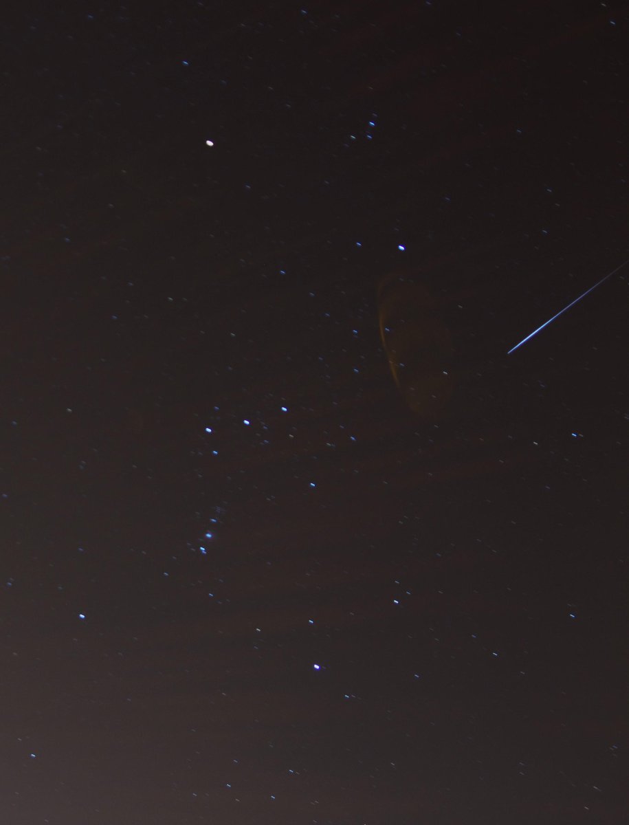 Setting the camera up and I accidentally pressed the remote. Still, it looks like I got something <a href="/VirtualAstro/">VirtualAstro</a>