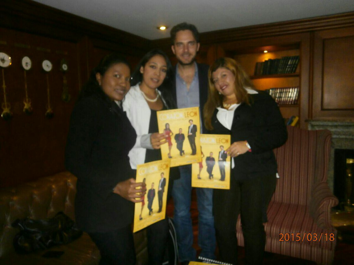 leidy2909's tweet photo. @ManoloCardona11 y @mnsinisterra1 @corazondeleon http://t.co/6bajTf0hyj