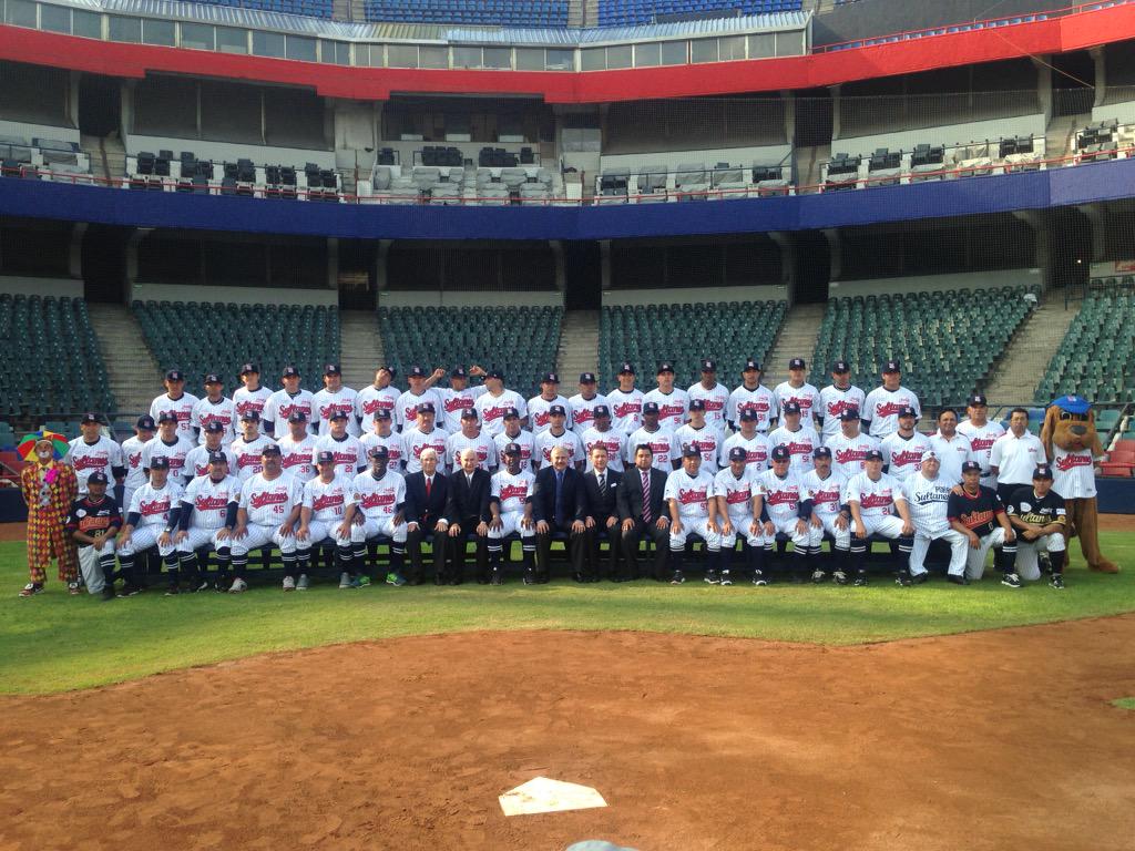 SultanesOficial's tweet photo. Este es nuestro equipo para la temporada 2015, Sultanes De Monterrey, desde 1939. #UnPalacioUnEquipoPasiónReal RT http://t.co/wbAaH7rTqe
