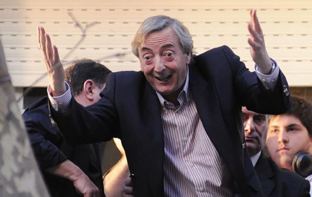 FlavioBuccino's tweet photo. Néstor no pagaba Ganancias cuando era gobernador. Se autoeximió.
#Decreto 934/97
Vos insolidario seguí garpando! http://t.co/HjNj8aXdAZ