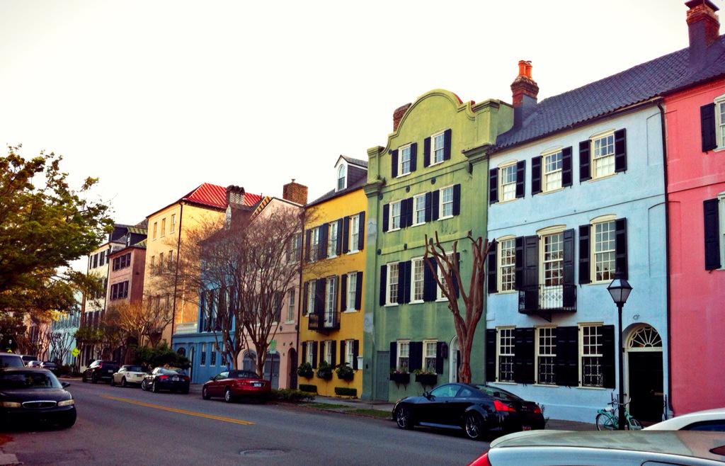 MollieTune's tweet photo. Rainbow Row 
Charleston, South Carolina
#southernadventures #Charleston http://t.co/geP8NcDusn