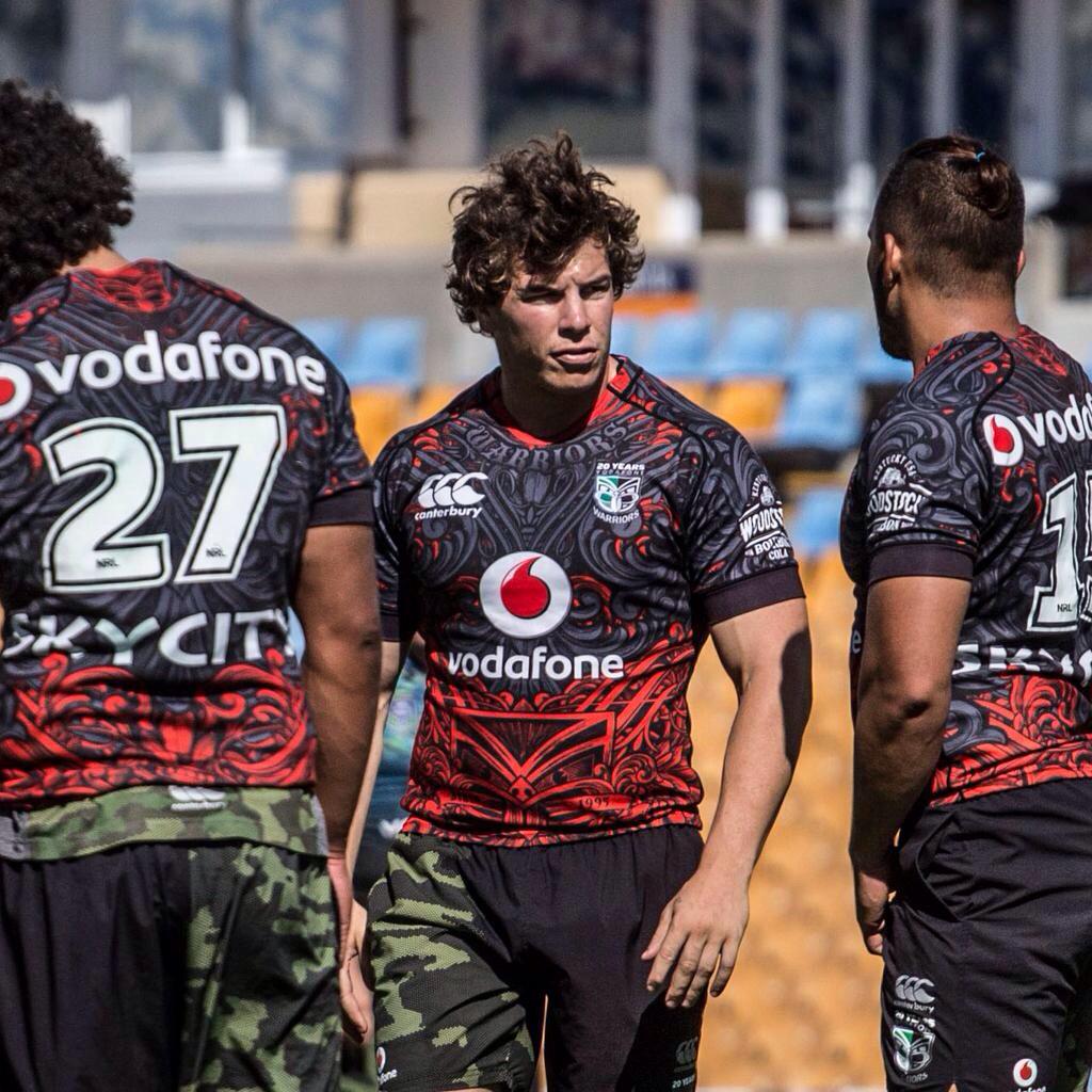 konihurrell tweet media