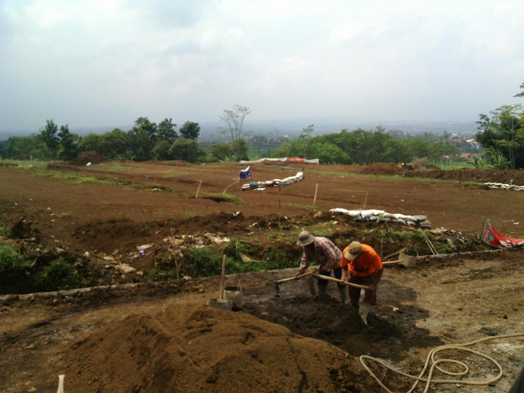 HRy29's tweet photo. Suarang Emas Estate 
Perumahan Cluster dikota Garut Jabar http://t.co/s9DkC1rFXp