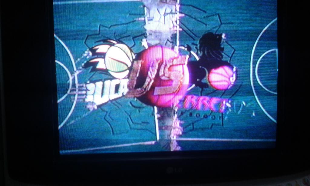 CamiloChauta's tweet photo. #LigaDIRECTVxWIN @LigaDirectv no gano guerreros pero si la afición. Y yo mi camisete de guerreros? http://t.co/GXDN3CXi8q