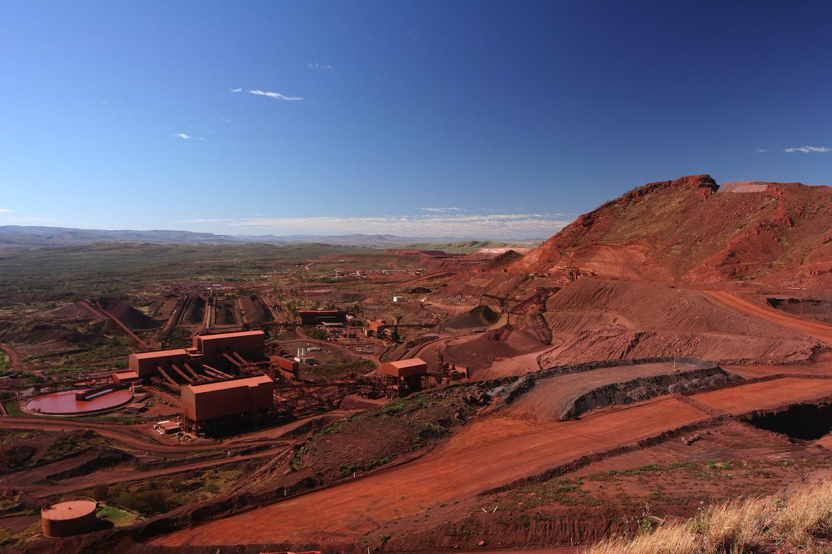 AuNewsNet's tweet photo. ASX set for falls as iron ore breaks below $US50 a tonne http://t.co/E3ndwAZZvv http://t.co/N4ea36lFHU