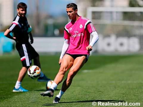REDAGAHA's tweet photo. من تدريبات أمس http://t.co/FmjbRIeOvD