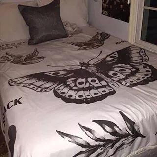 srastylesMG's tweet photo. "Onde você esta?
No tórax do Harry Styles,pq?"
#DirectionersNaRadioTalent http://t.co/IBueKN4ylm