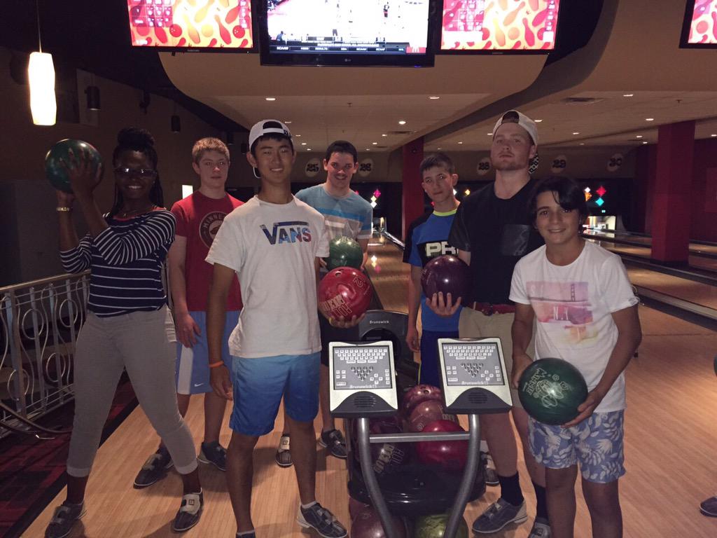 KarlGGGA's tweet photo. Spring break campers @SplitsvilleORL having a blast making friends and making memories! @GGGAgolf http://t.co/pEXewnVrlc