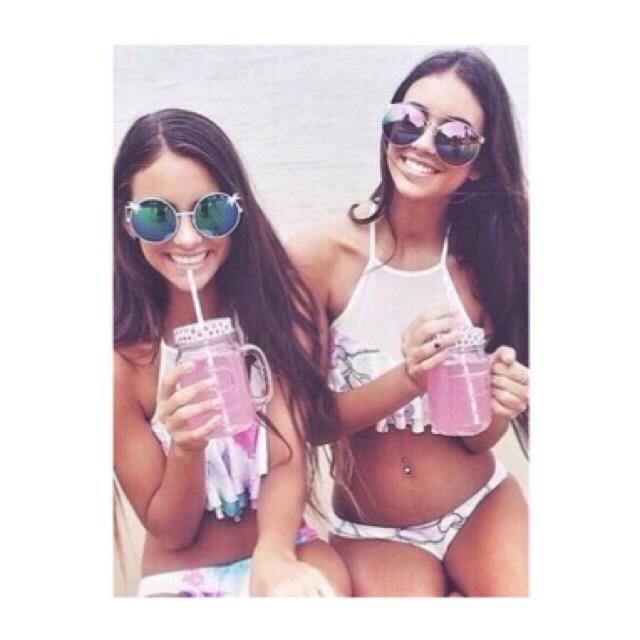B_ILY_XX's tweet photo. 🌴#海外好きな人RT
✈️#留学したい人RT
🇺🇸#American
🌞#夏好きな人RT

followerさん増やしたいです:)
よろしく🙋💜💜 http://t.co/CocNYlftYH