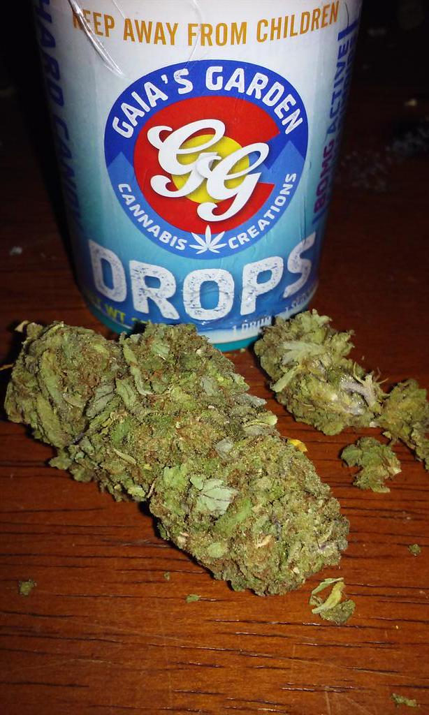 gingerbread710's tweet photo. Shit I'm feeling GOOD 😗💨 http://t.co/RLQkdgfSy8