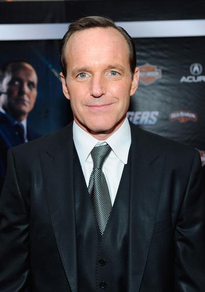 Untuk seorang yang selalu penuh keyakinan Happy Birthday Clark Gregg! 