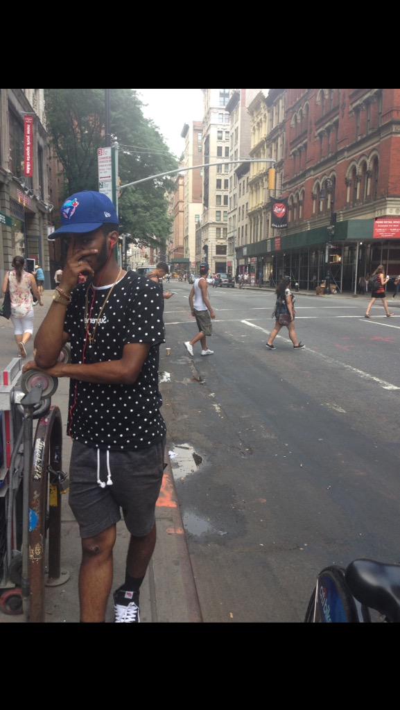 og_silva's tweet photo. The role model @_eyesaiah http://t.co/n4EhaUEiZM