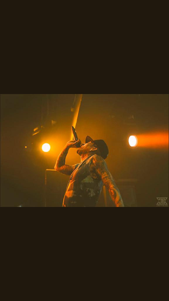 Happy birthday to one of my favorite rappers out there  