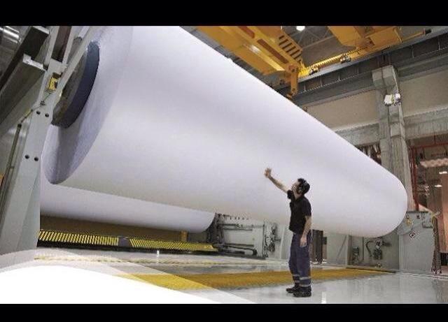 ESPINOSMOKER's tweet photo. TAMANHO DO PAPEL DE TROUXA DAS MAGCULTS #askmagcult http://t.co/HkA3kA898N