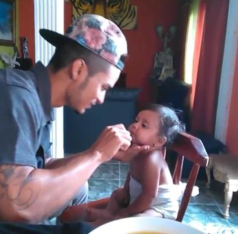 jotamedinadafa1's tweet photo. @JotaMedinaRap con ashly 😍😘 http://t.co/KpiKqrUr23