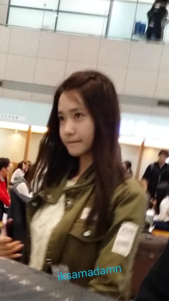 [PIC][02-04-2015]YoonA trở về Hàn Quốc vào trưa nay CBjtiVtVEAAiBin