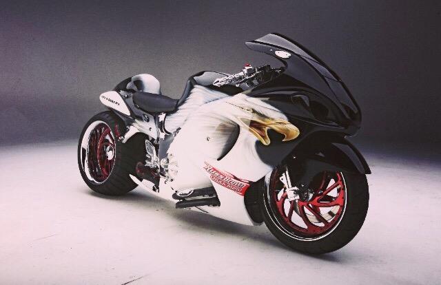 Motorcycleporn1's tweet photo. Hayabusa representing🇺🇸 http://t.co/aSTWQ7Lk9o