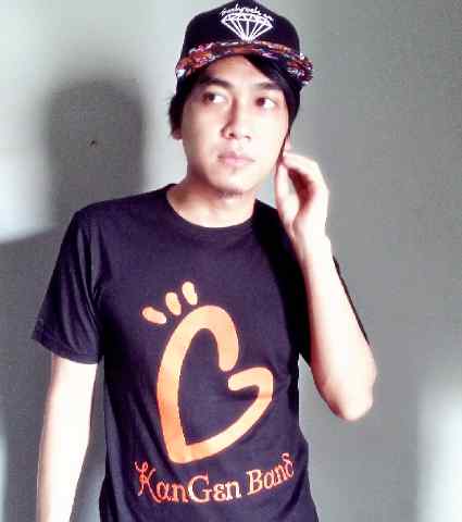 officialdoy's tweet photo. READY baju @KANGENband_ brng trbtas yg minat bisa hub gw d'53BAFEC2/hub 087882460831/bisa langsung @Tama_Kangen http://t.co/kBaqnzbfTC