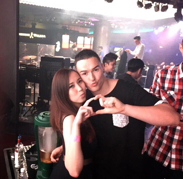 Jenn_LML's tweet photo. ❤️with the cute Darren D #EDM #EDMFamily #darrend http://t.co/0Gchuxx4PV