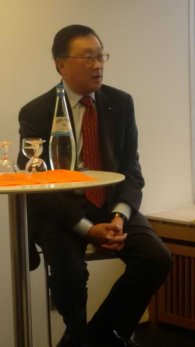 SwenjaHintzen's tweet photo. #Welcome @JohnChen CEO of #BlackBerry in Düsseldorf - great to have you here to join the #Secusmart people http://t.co/vlSL8Zuioo