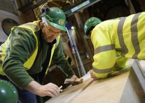 Rutland_'s tweet photo. Rutland mason pleased with work on ‘unique’ tomb of King Richard III http://t.co/m11EVlIOit #Rutland http://t.co/DWJqy9oPVz