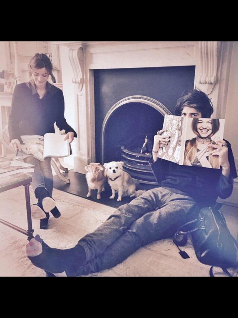 fanzonedlouis's tweet photo. Max post this picture on IG βοΈ
~ Rose
#EleanorCalder #EleanorNews #EleanorUpdate #EleanorWeLoveYou http://t.co/TxfM51ShQL