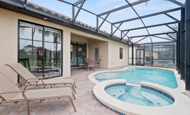 OverseasLocator's tweet image. 