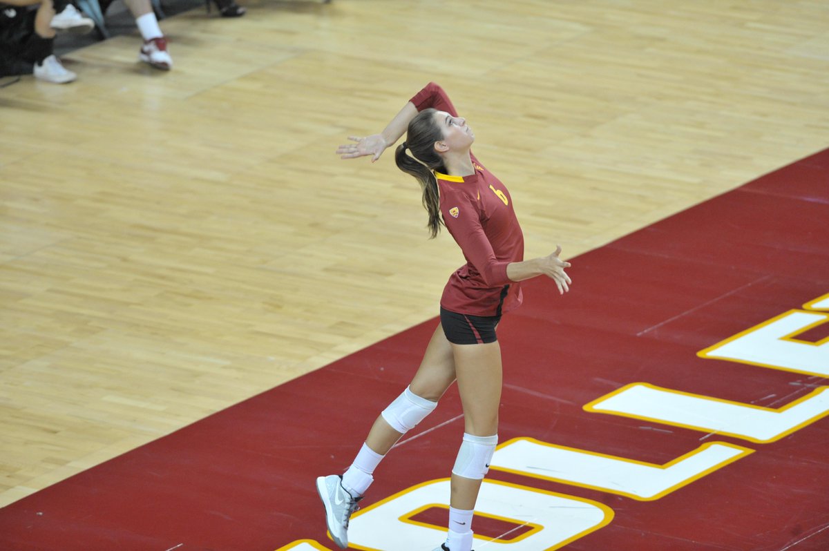 uscwomensvolley's tweet photo. http://t.co/EYFZjstzmU: Abercrombie Named to U.S. Collegiate National Team - http://t.co/Fymt935j0W #FightOn http://t.co/S740mPTrwN