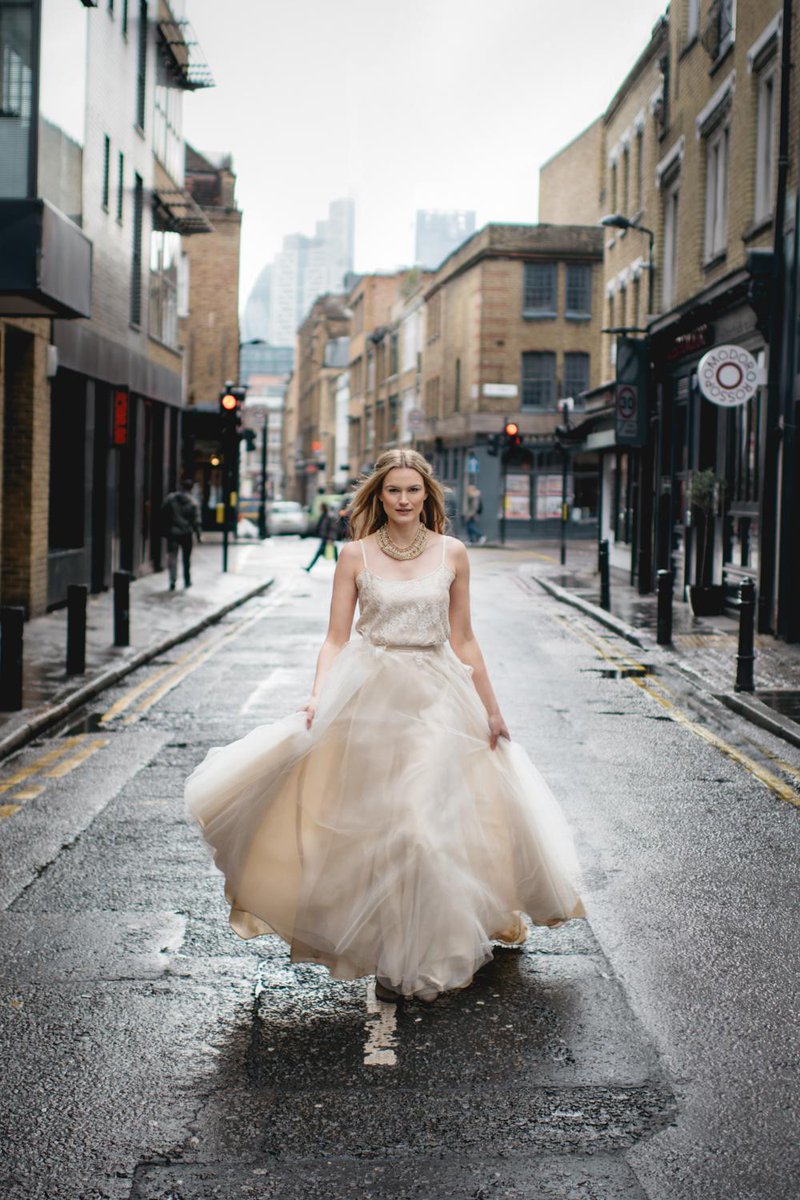 blovedblog's tweet image. Mix glamour &amp;amp; grit! #shoreditchstyle @FaithCBDresses @sofiaplana @makeupana blovedblog.com/weddings/shore…
