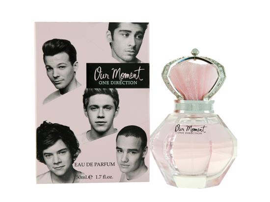 RowlandsTweets's tweet photo. #RowlandsRaffle #Follow &amp; #RT to #Win #OneDirection- Our moment 30ml Spray. Competition ends Tuesday 3pm! http://t.co/4S5KWnA5Rx