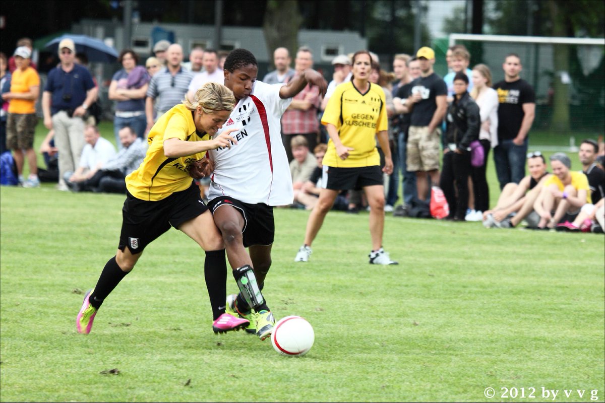 CTC 2015 Gruppenauslosung: 60 Fußballteams aus allen Gesellschaftsbereichen in einem Turnier! 
come-together-cup.de/wp-content/upl…