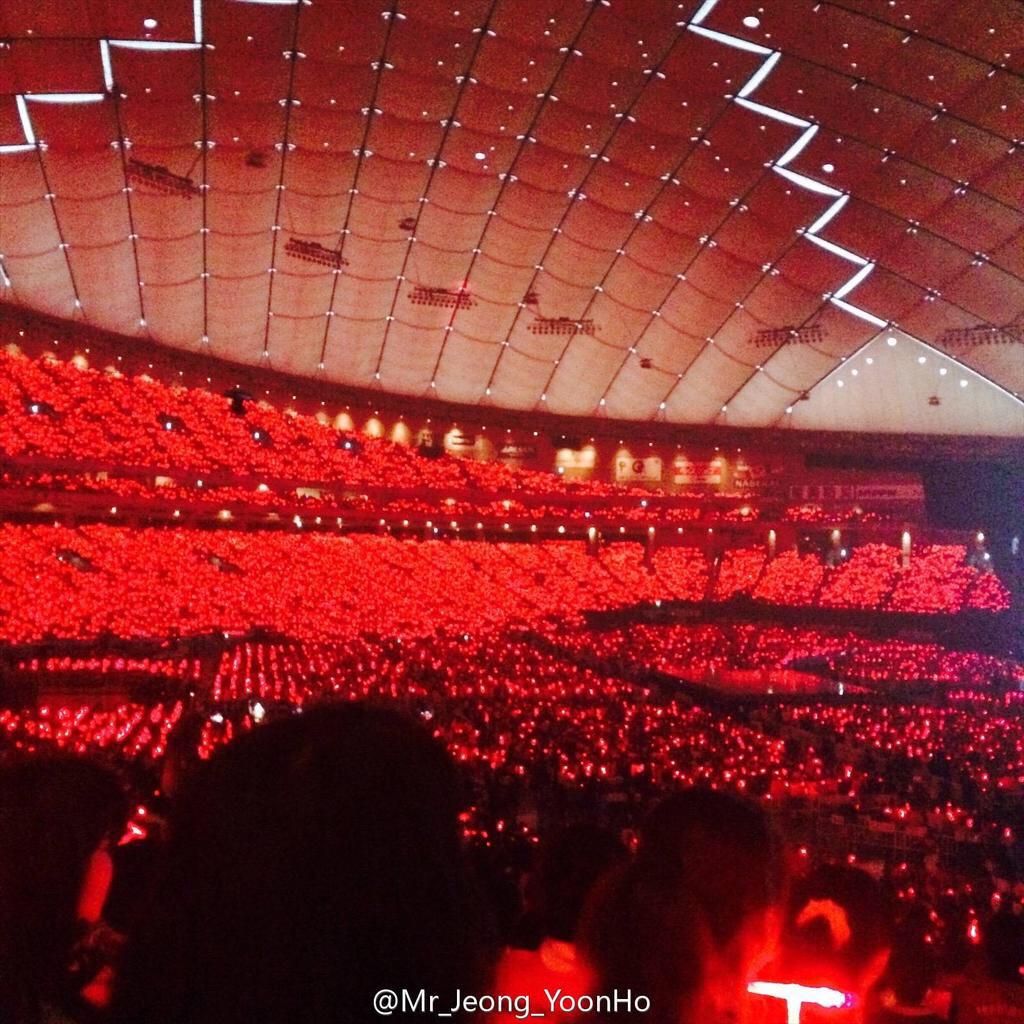 tv2xq_aoa_0829's tweet photo. 東方神起のぺんになれて幸せ
Bigeastになれて幸せ…
レッドオーシャンの一部になれて幸せ…
#TOHOSHINKITHANKYOU #tohotourwith http://t.co/DPlKbsfsUf