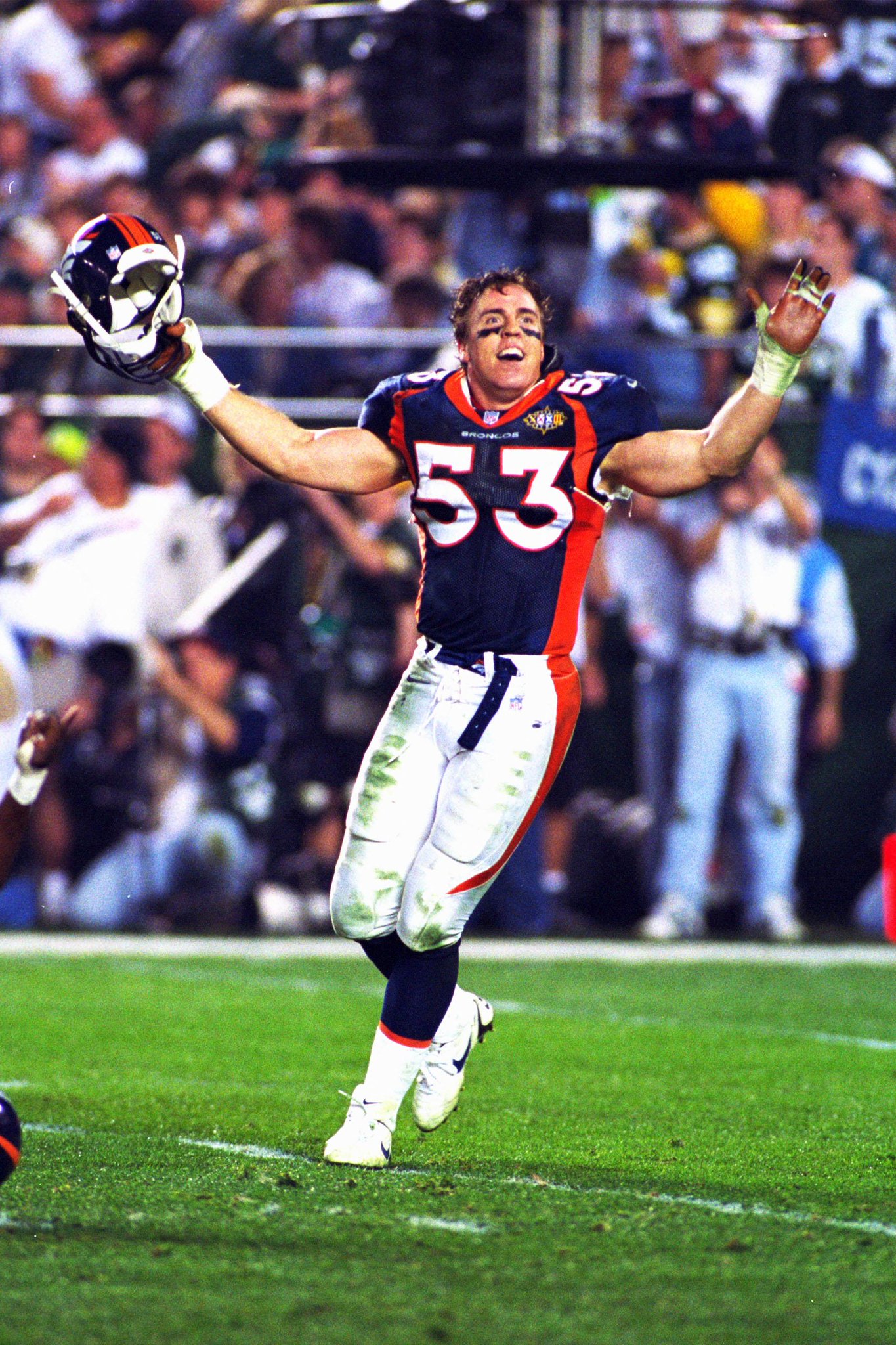 Happy birthday to former linebacker Watch highlights:  